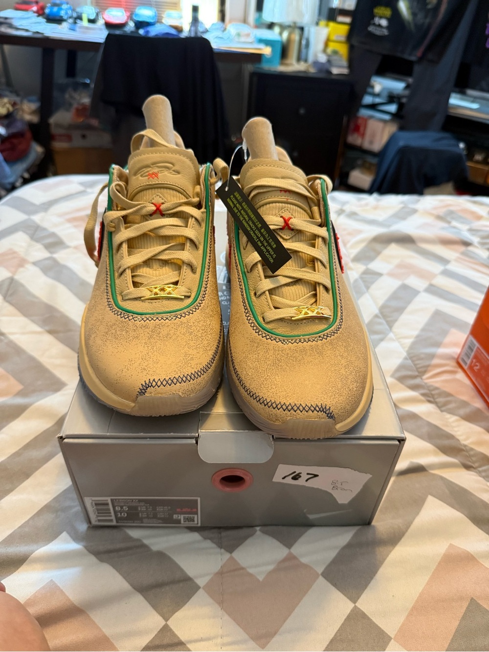 Nike Lebron XX Tan Mens Sneakers with Green Accents - Picture 1 of 6